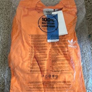 Adidas essential Tee size large orange